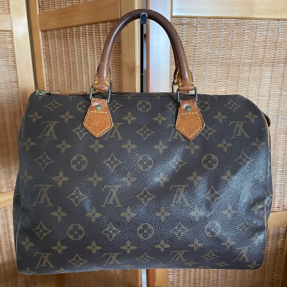 Preloved, Authentic LOUIS VUITTON Speedy 30 Monogram Canvas with COA